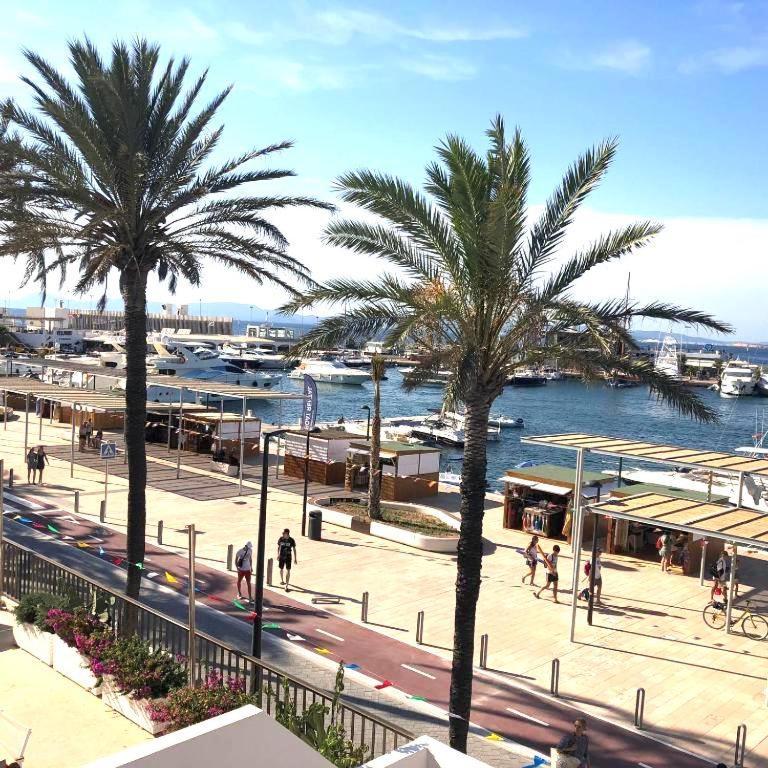 Apartamentos Mar I Vent Puerto De La Savina  Bagian luar foto